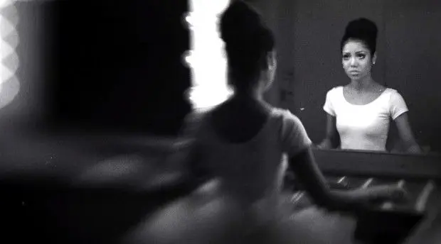 Vidéo : Jhené Aiko – Mirrors