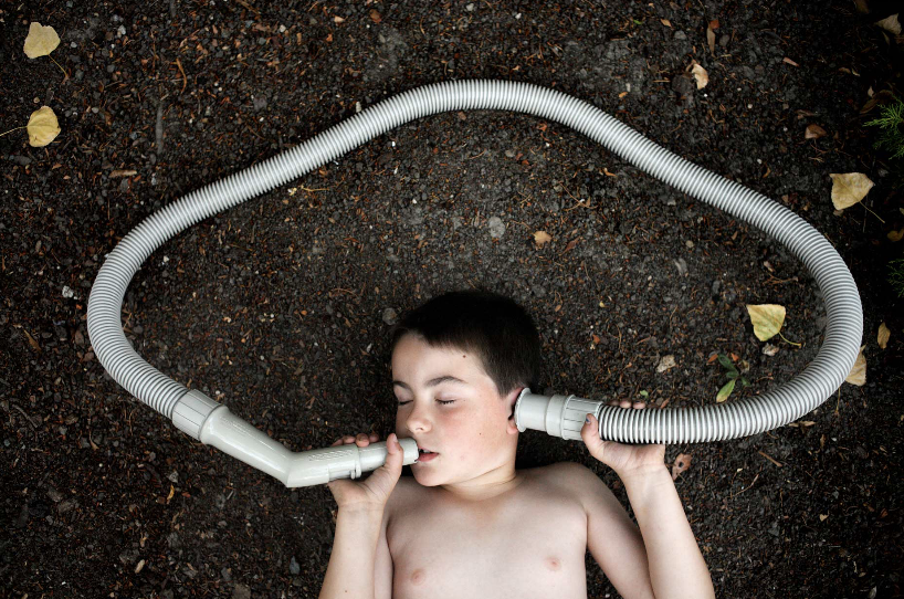 En images : un père photographie l’univers de son fils autiste