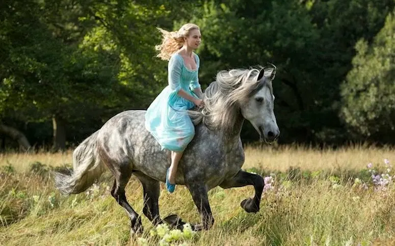 Disney : le trailer de Cendrillon avec Cate Blanchett et Lily James