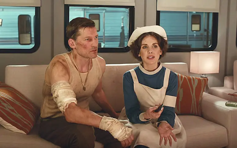 Vidéo : Nikolaj Coster-Waldau et Alison Brie à la recherche du baiser parfait