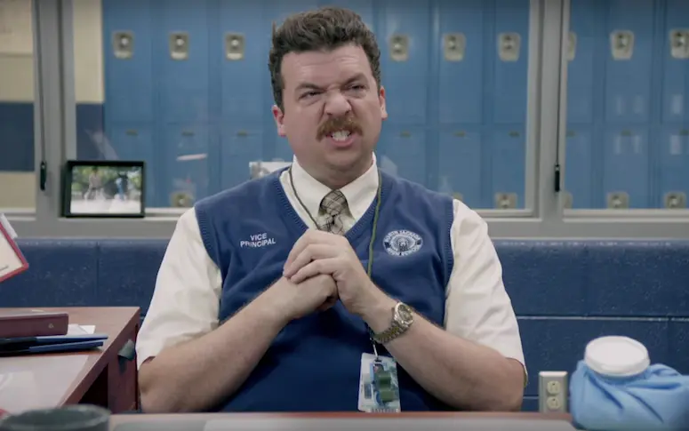 Danny McBride is back, et il va foutre le bordel dans Vice Principals