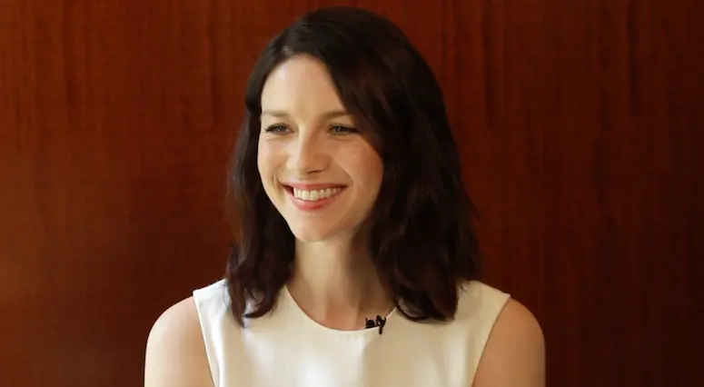 Caitriona Balfe (Outlander) : “Pour la première fois, Claire va explorer sa féminité”