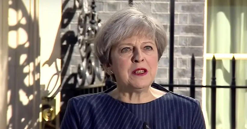 Pourquoi Theresa May a-t-elle convoqué des législatives anticipées ?