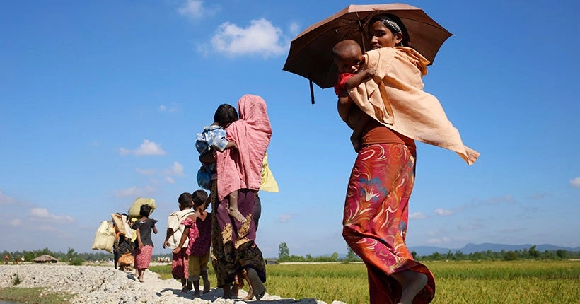 Le Bangladesh compte parquer des réfugiés rohingyas sur une île déserte