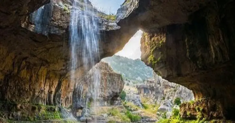 20 000 lieux sur la Terre : le gouffre des Trois Ponts au Liban