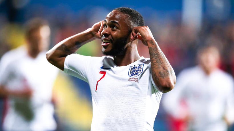 Quand Raheem Sterling recadre en “sah” un supporter algérien