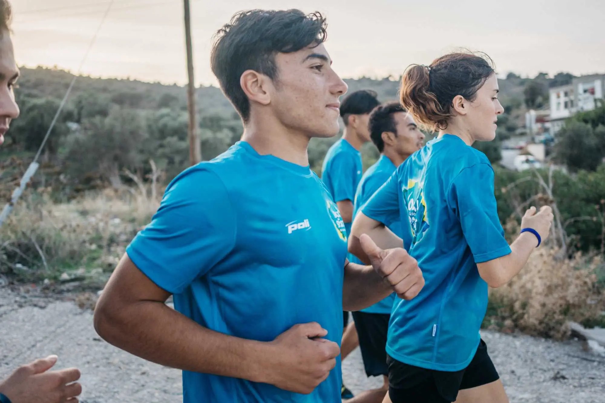 En Grèce, Estelle Jean redonne le sourire aux réfugiés grâce au sport et au yoga