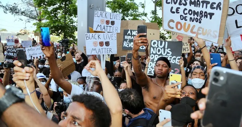 En images : toute l’émotion et la puissance de la manifestation pour Adama Traoré