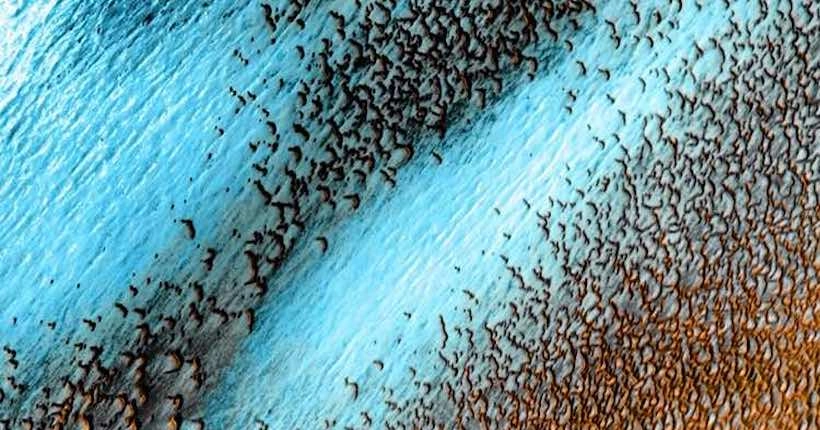 La Nasa révèle une sublime photo de Mars et de “dunes bleues”