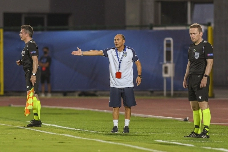 “Il faudra du temps, mais ça peut le faire” : on a discuté avec le vrai coach de Tre Penne