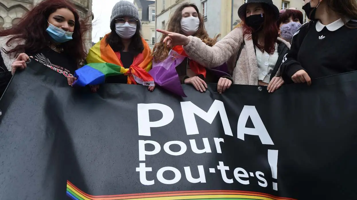 Le Parlement adopte définitivement le projet de loi de bioéthique et la PMA pour toutes