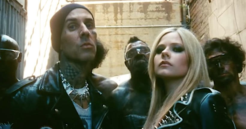 Incroyable mais vrai, Avril Lavigne est bien vivante et de retour avec un nouveau clip