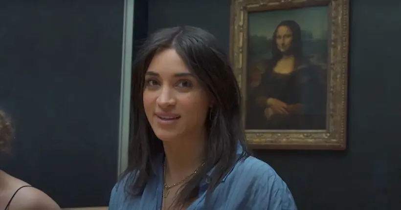 Camélia Jordana nous emmène en visite privée au Louvre