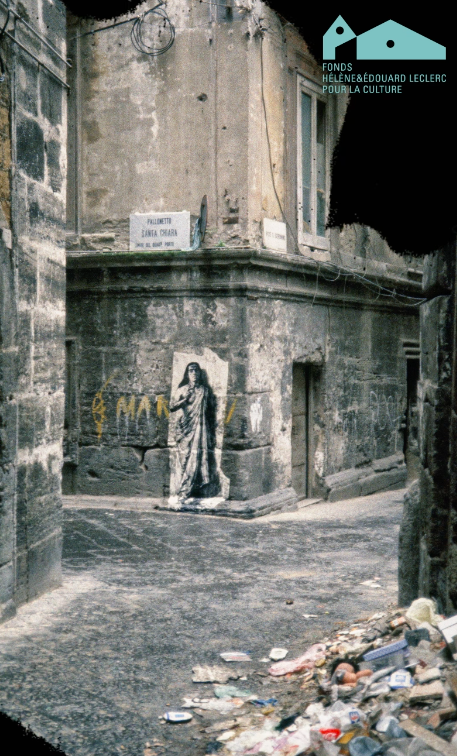 Vidéo : L’art urbain pose ses valises en Bretagne pour une expo cool dans un ancien supermarché !