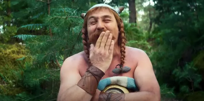 Et mercé : mais comment le signe Jul s’est retrouvé dans le teaser du prochain Astérix ?